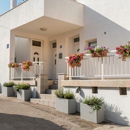 Apartments Galeb Blace Ngoại thất bức ảnh