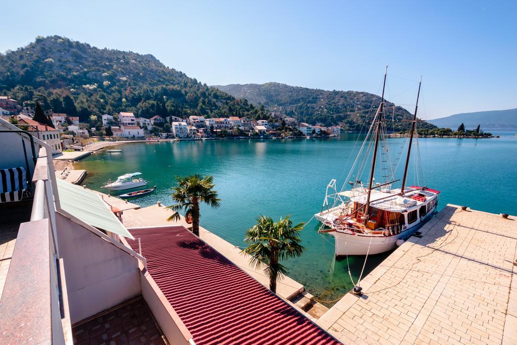 Apartments Galeb Blace Ngoại thất bức ảnh