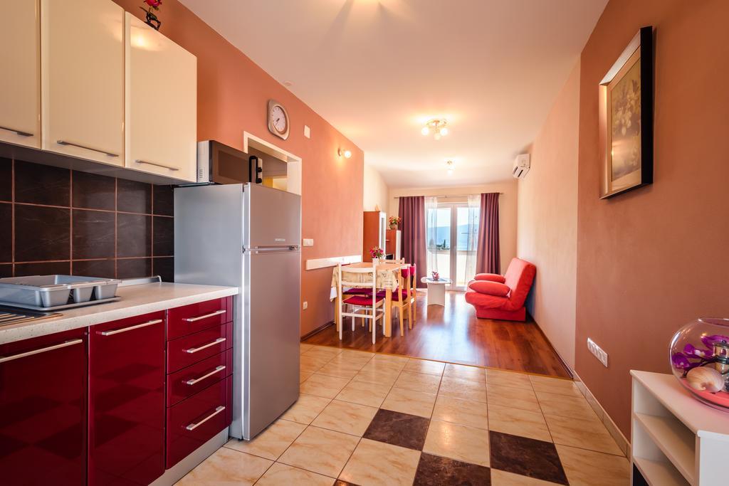 Apartments Galeb Blace Ngoại thất bức ảnh