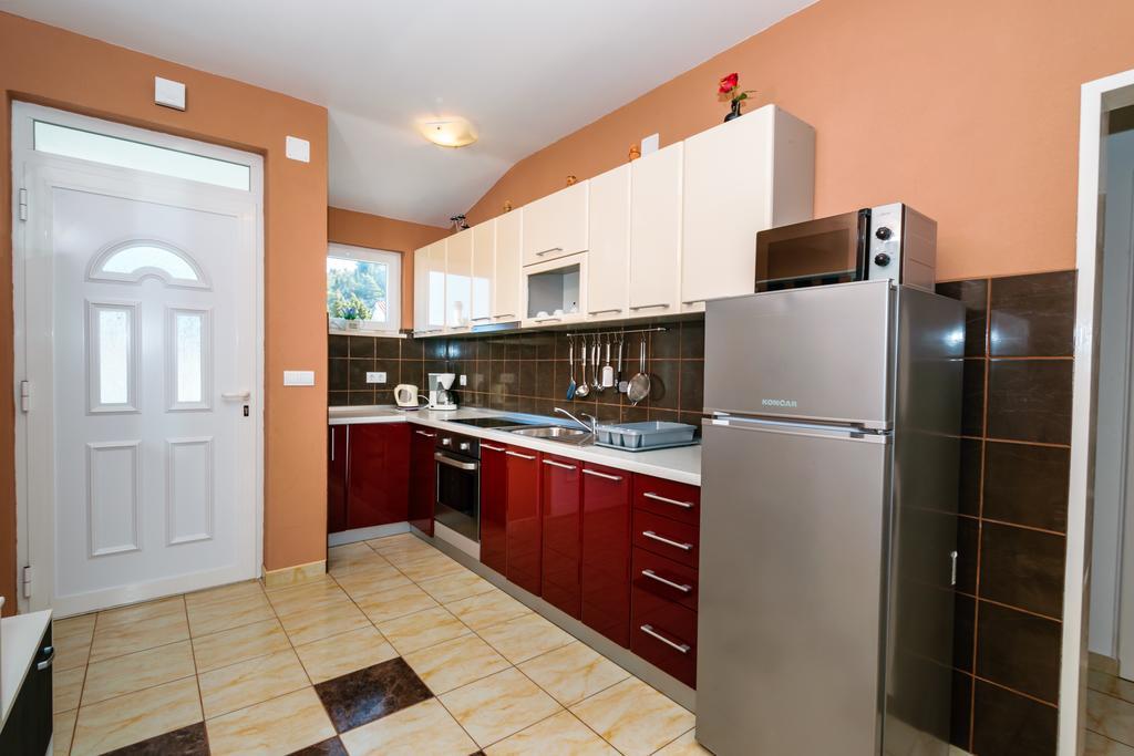 Apartments Galeb Blace Ngoại thất bức ảnh